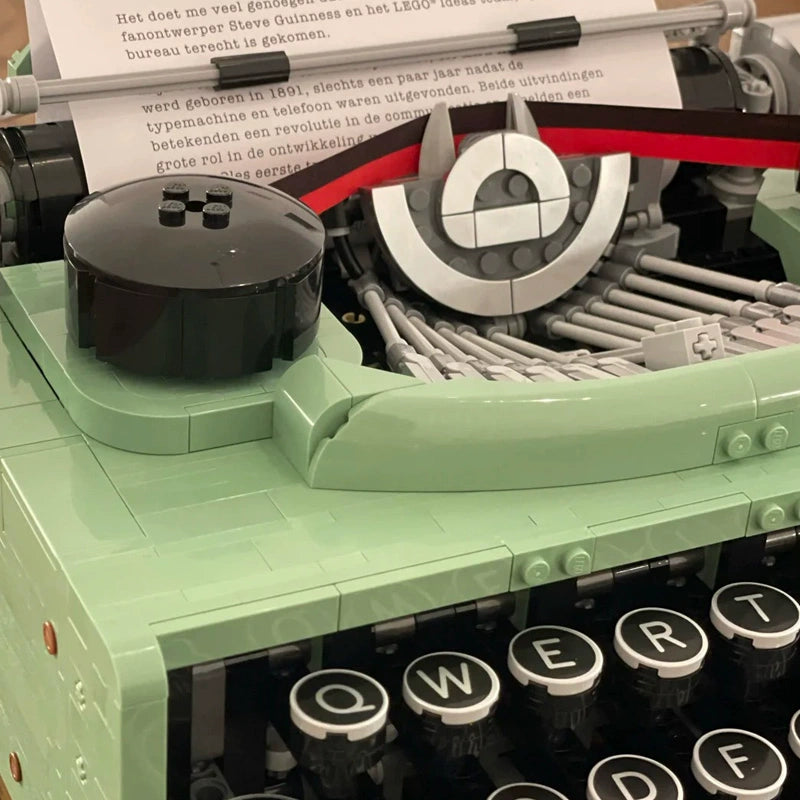 Retro typewriter model 2079 pieces