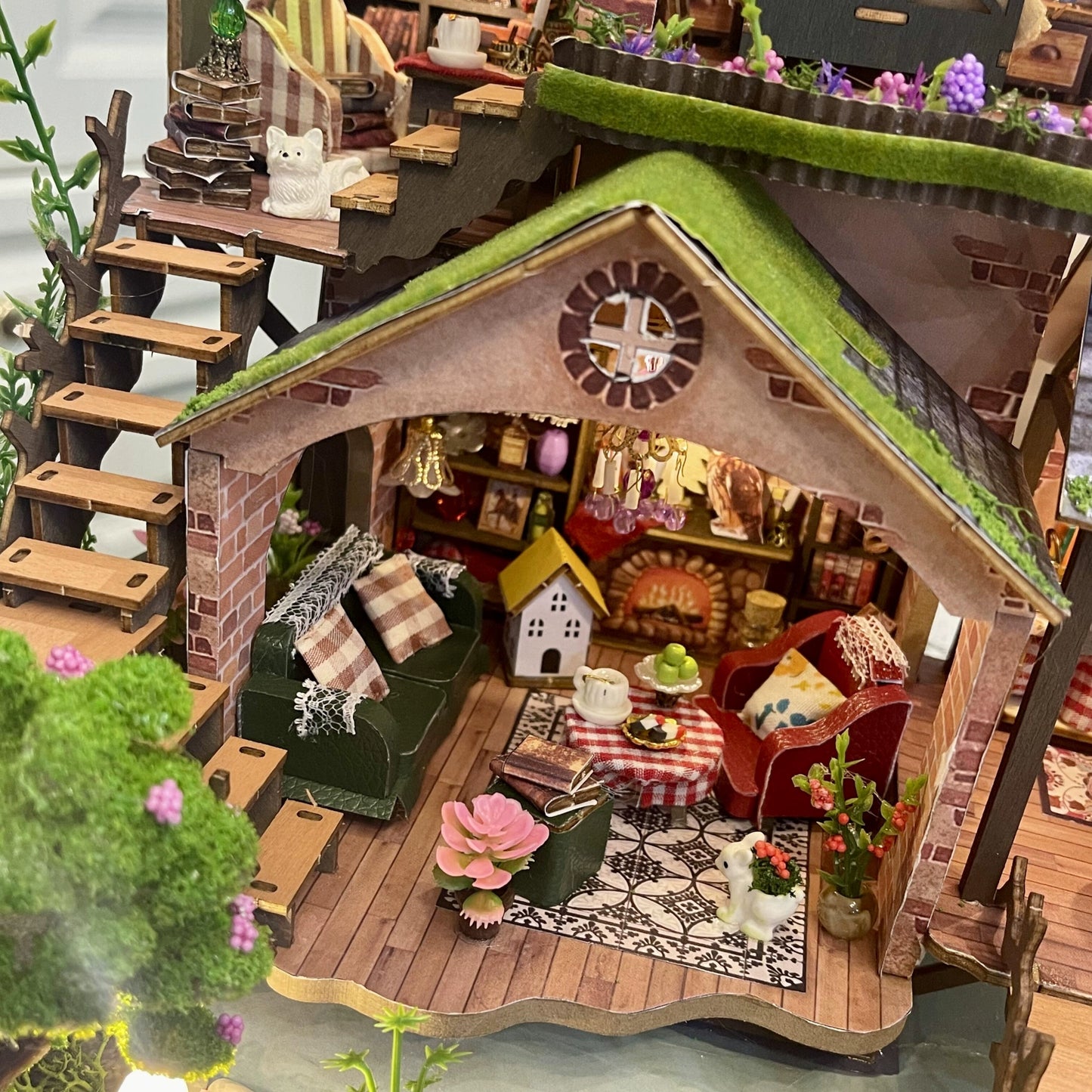 Modelo ng Forest Hut